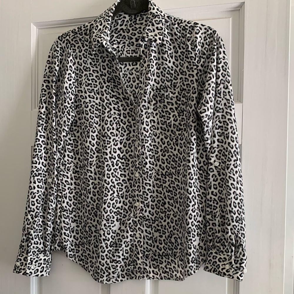 Limited Button Up Top